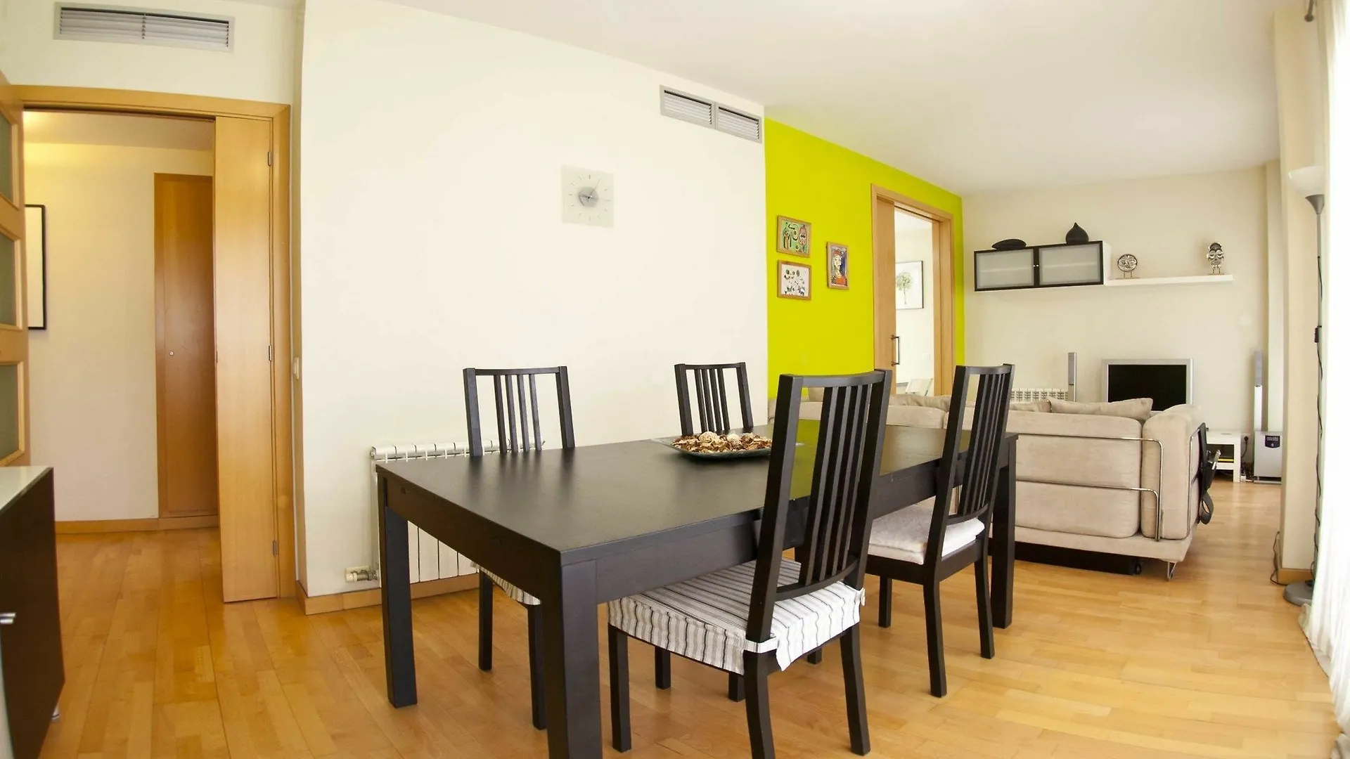 Barcelona Sunway Apartment